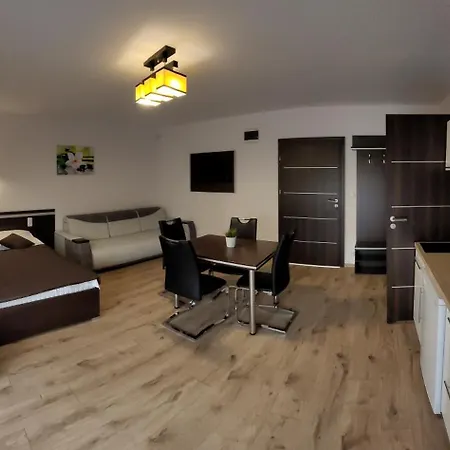Bueno Quarto em Acomodações Particulares *